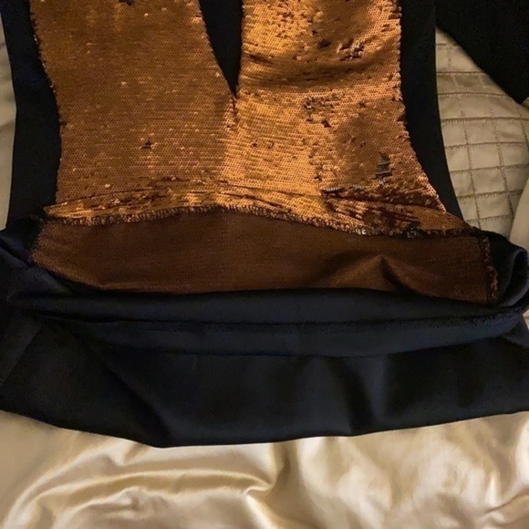 BEBE ADDICTION Black Gold Mini Sequin body iconic party dress - Picture 5 of 9
